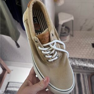 New Mens Sperry Lace Up Boat Shoes.
